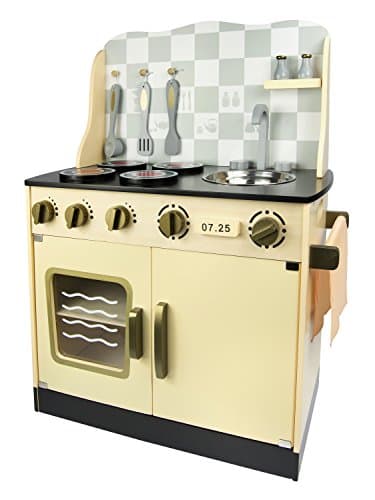 Cocina de madera para una chica con un look country Vintage amarillo.