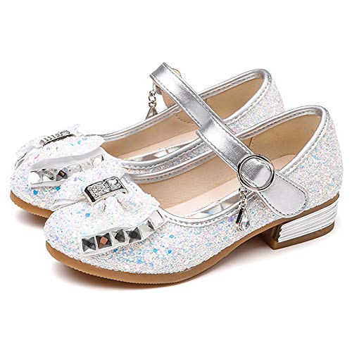 Adorables mocasines de lentejuelas de plata con arco y joyas de Eleasica.