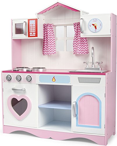 Cocina de madera para una chica con un look romántico y femenino de Leomark