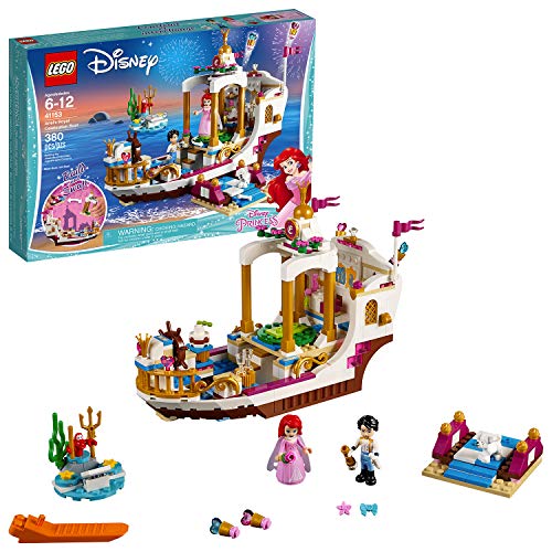 La boda de Ariel en un barco de lego